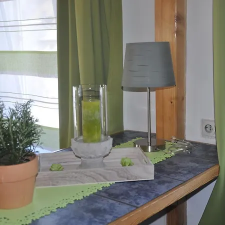 Апартаменты Ferienwohnung Eiserfeld 1